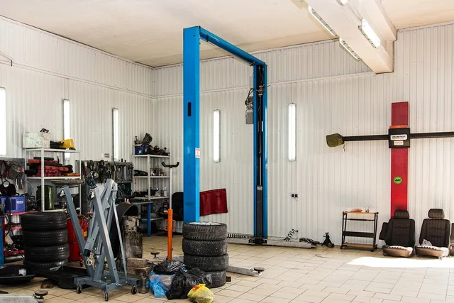 auto, car service, cars, hundred, car service, car service, car service, car service, car service. Service standards in an auto repair shop, and how to verify them