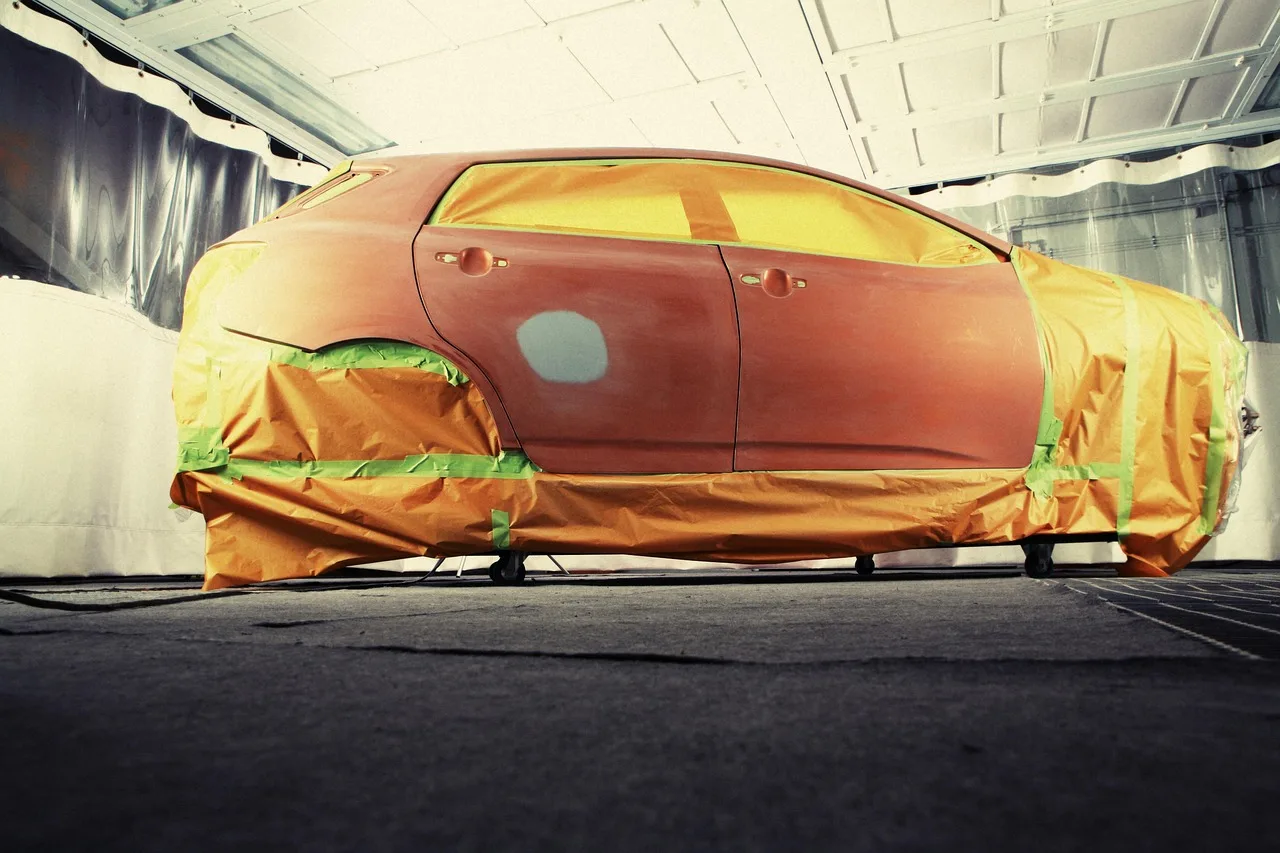 car, painting, car wallpapers, garage, paintwork, repaint, spray, bodywork, auto, automotive, repairs, paint job, body work, repair, tape, shop. How an auto repair shop turns customers into referrals